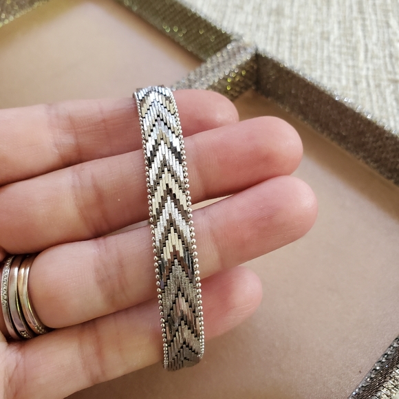 Vintage Sterling Silver Chevron Link Bracelet - Picture 2 of 7